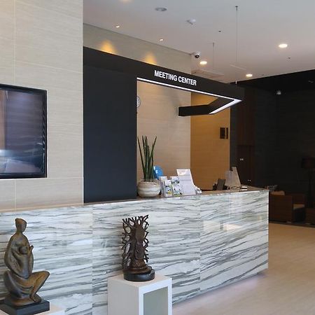 On Smart Hotel Cheonan Exterior foto